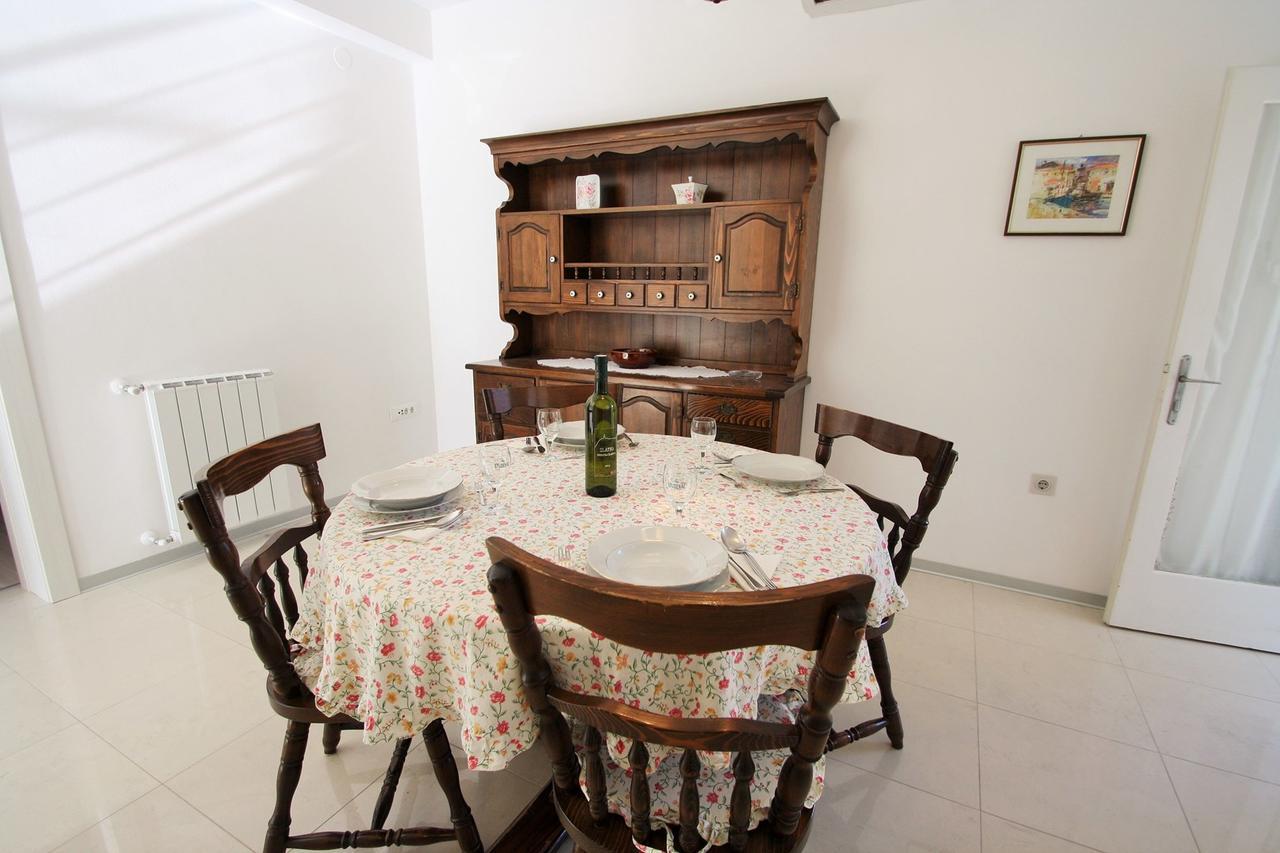 Apartment Aldo Porec